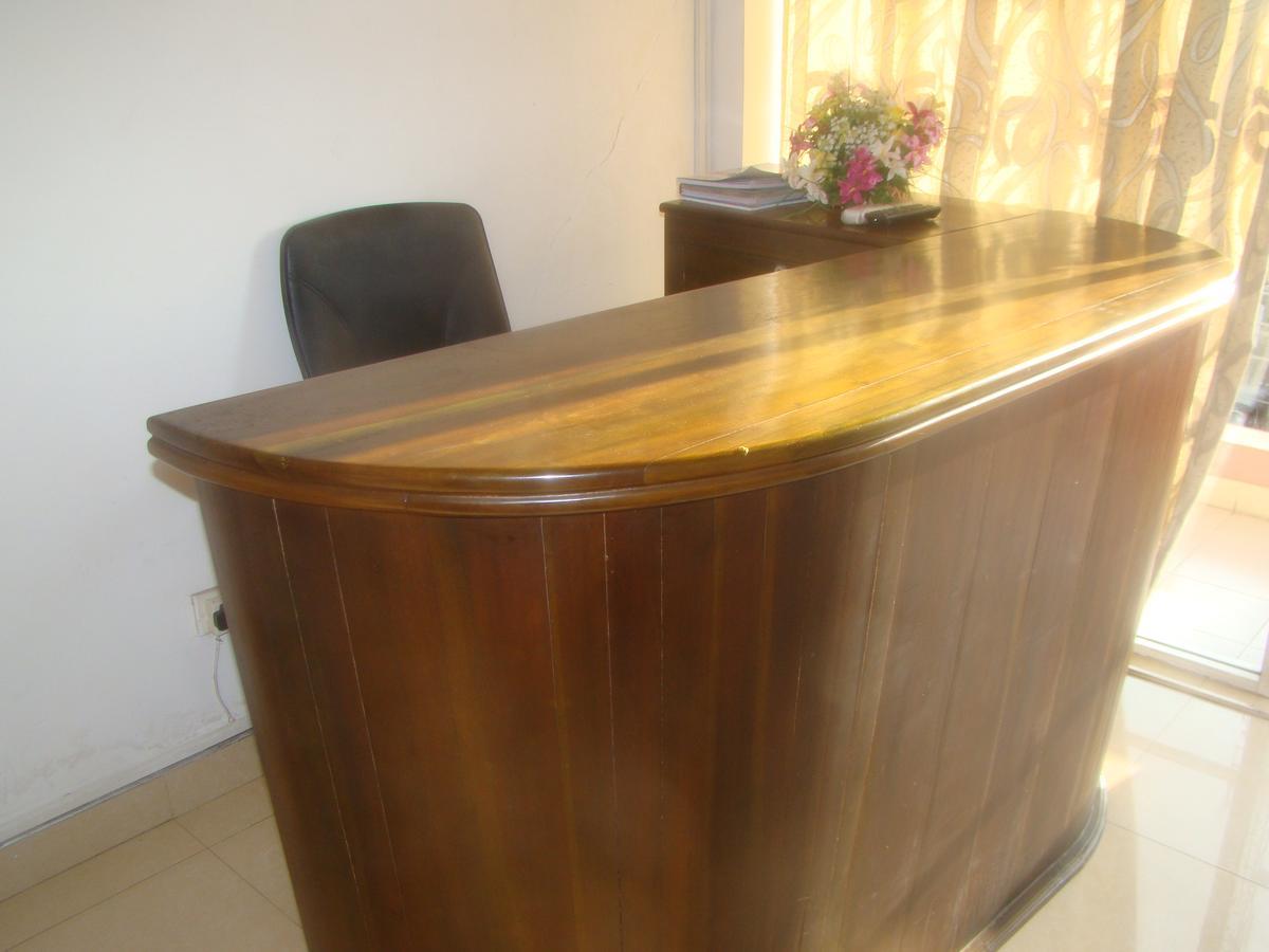 Down Town Hotel Ponnarankulama Экстерьер фото